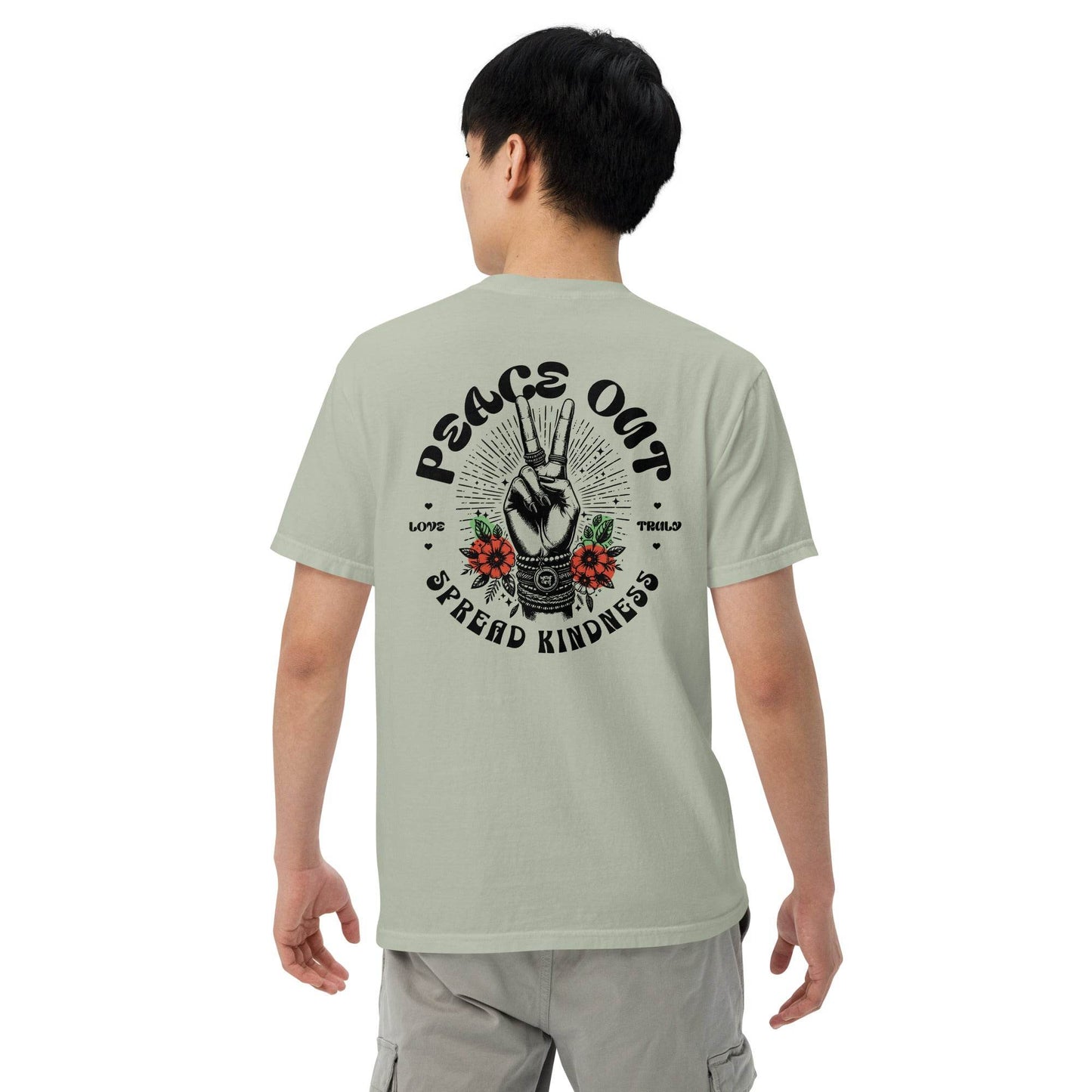 Peace Out, Spread Kindness - Graphic Tee - Wear Grit