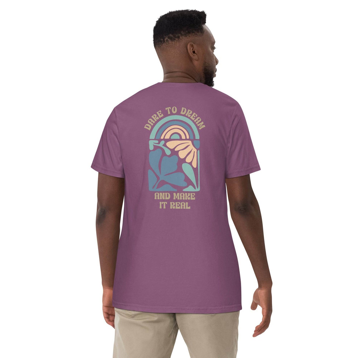 Dare to Dream - Soft Thick Graphic Tee - Wear Grit