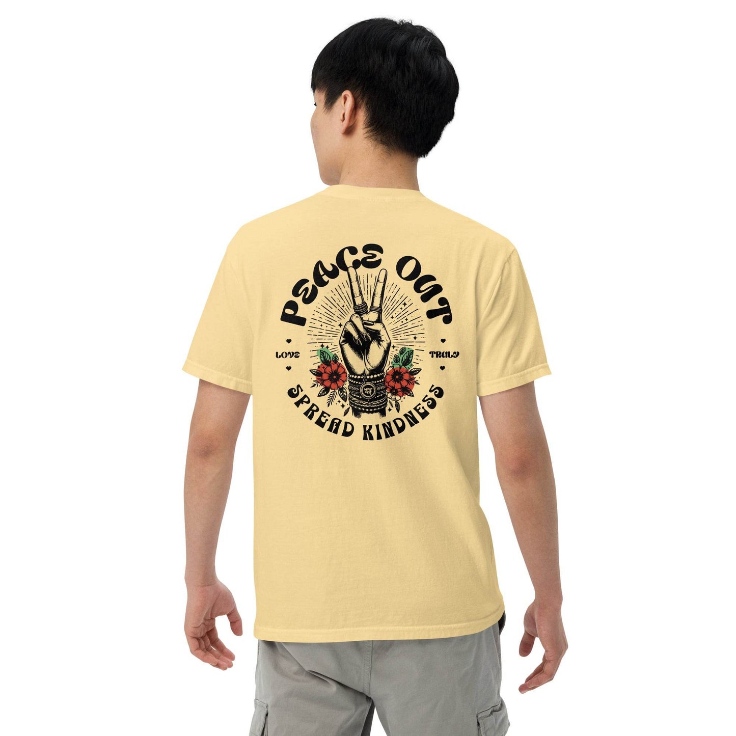 Peace Out, Spread Kindness - Graphic Tee - Wear Grit