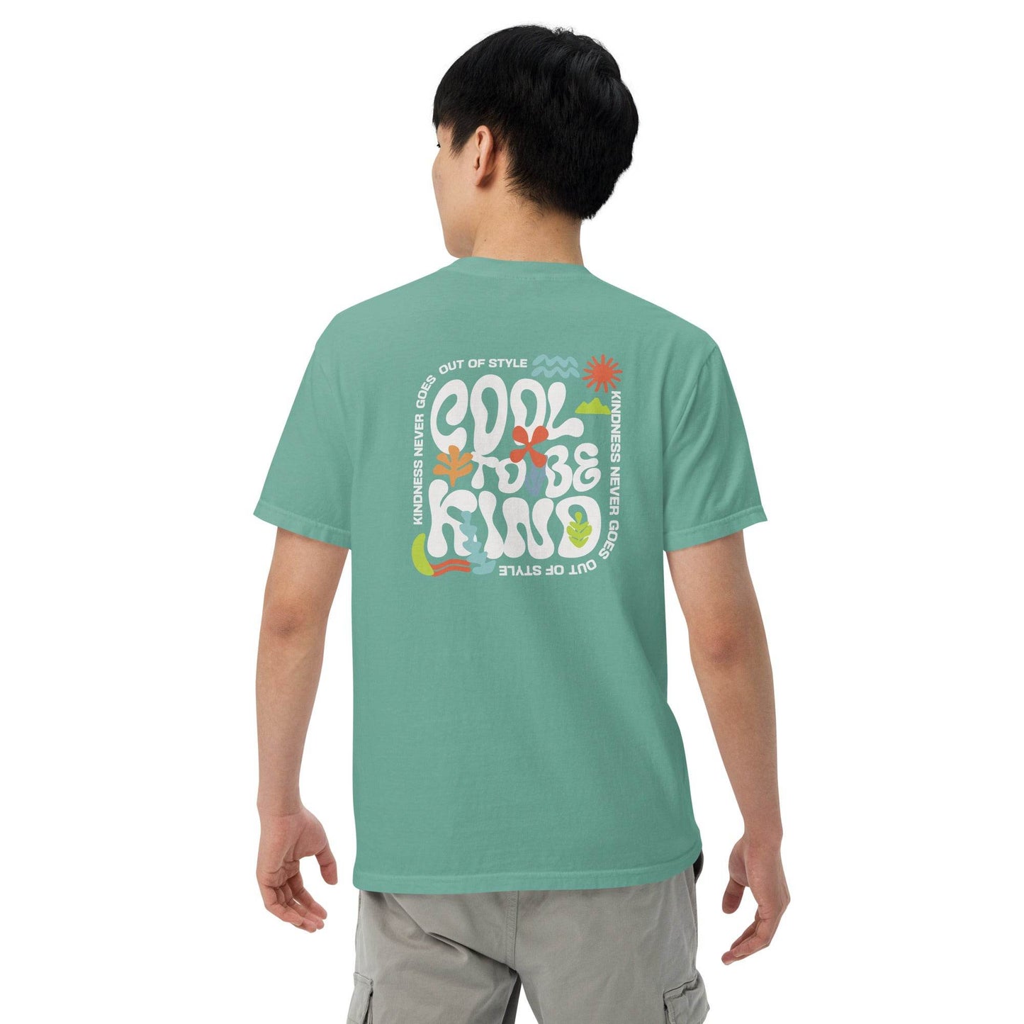Cool to be Kind - Soft and Thick Graphic T-shirt - Wear Grit