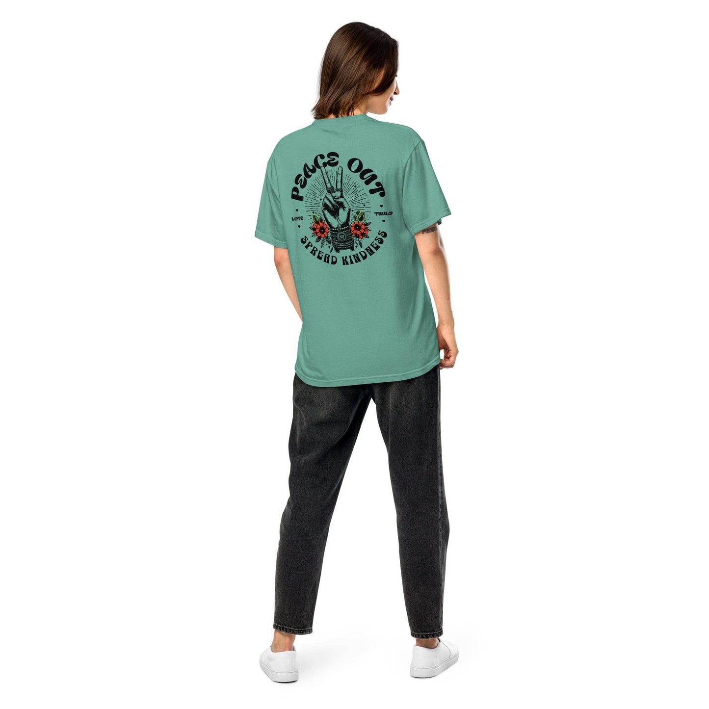 Peace Out, Spread Kindness - Graphic Tee - Wear Grit