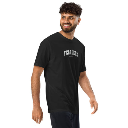 Fearless Under ArmourⓇ fitness t-shirt for training and workouts with relaxed fit and split hem