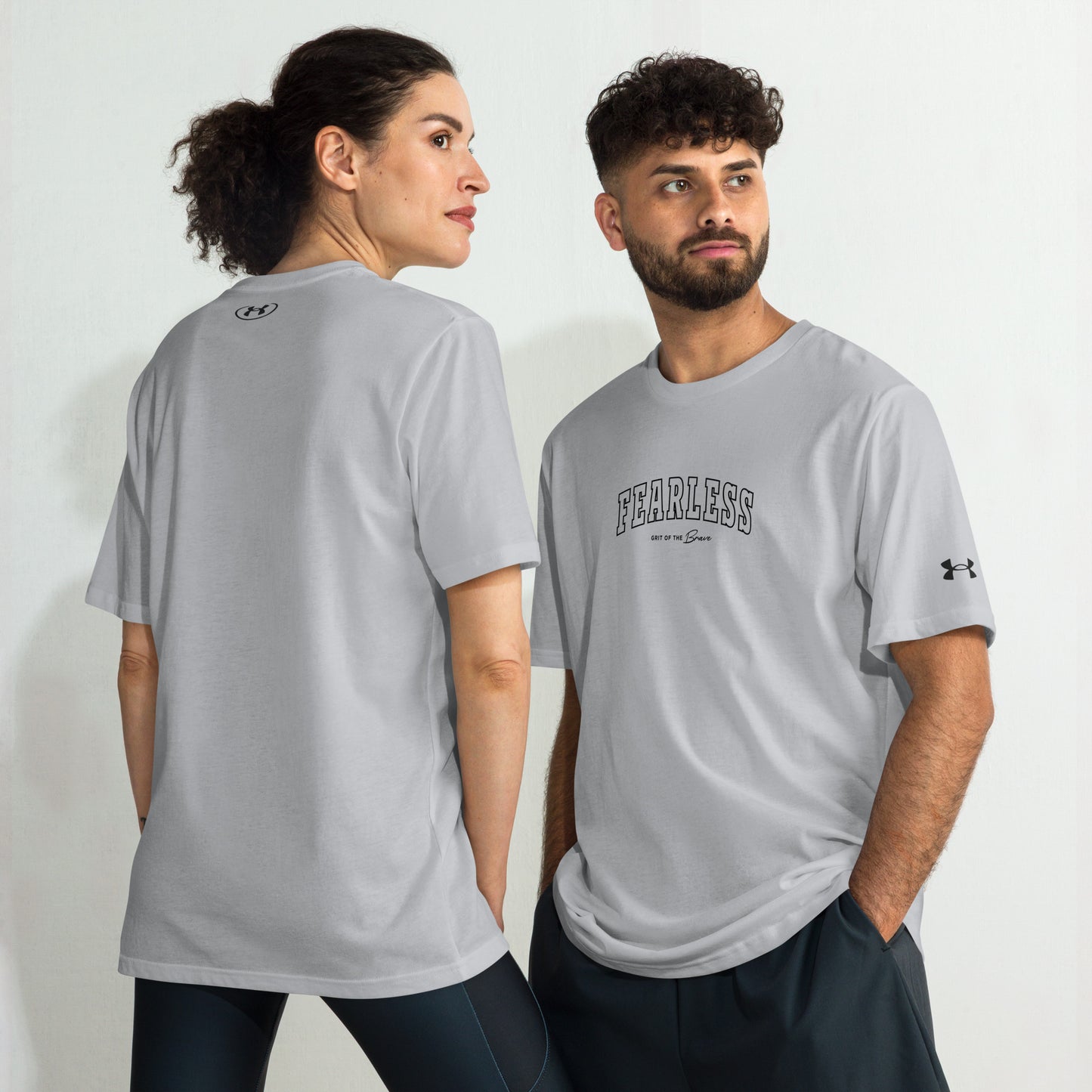 grey Fearless Under ArmourⓇ fitness t-shirt for training and workouts with relaxed fit and split hem